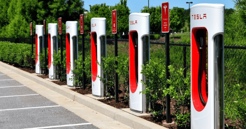 Bornes de recharge électrique rapides et publiques